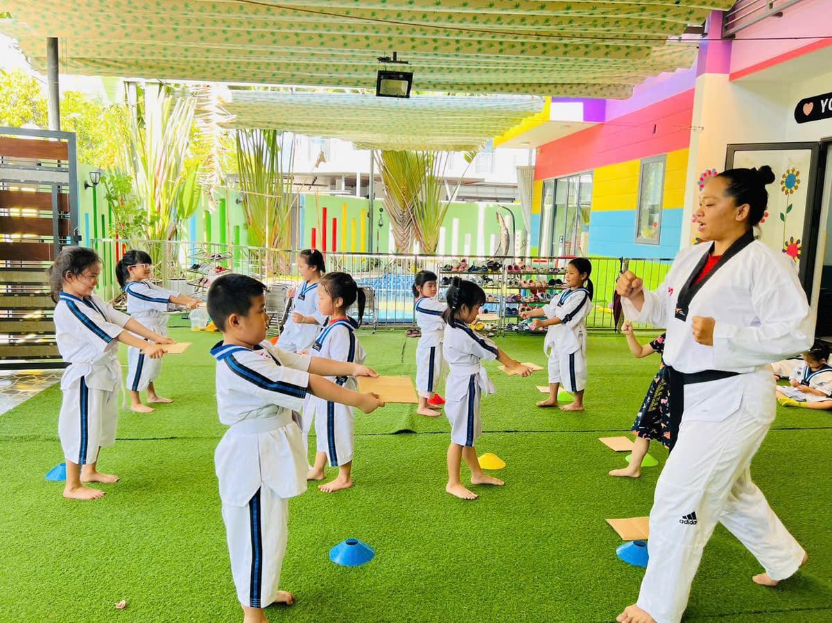 TopMind students during morning activities